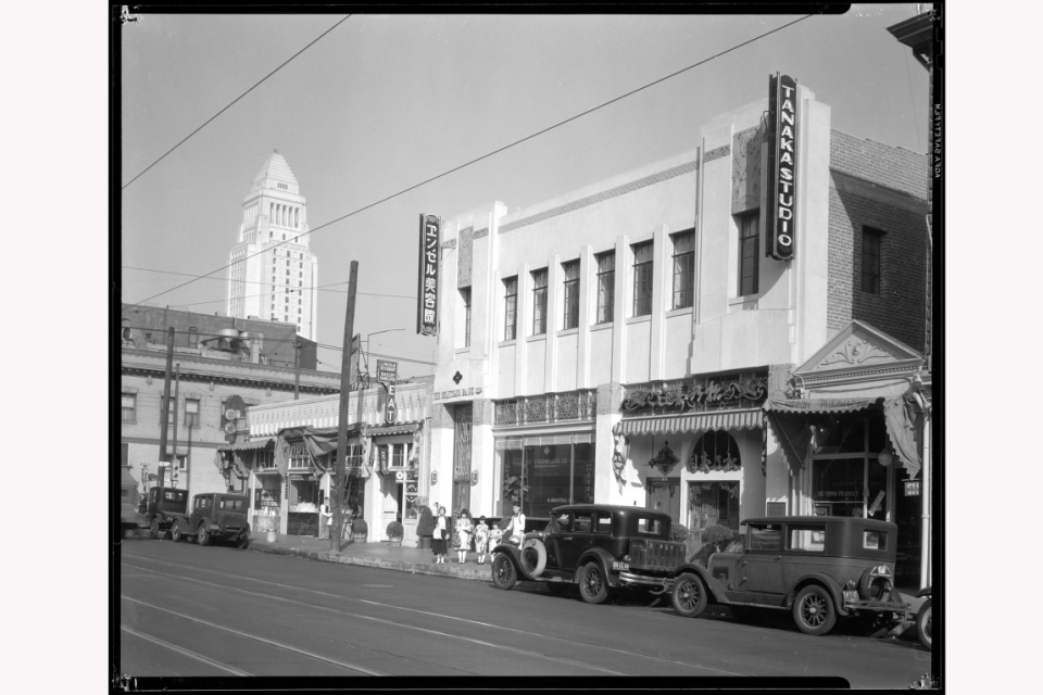 tanaka studios building on 1st street